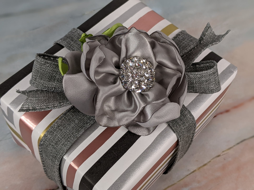 DIY Gift Wrapping Tutorial